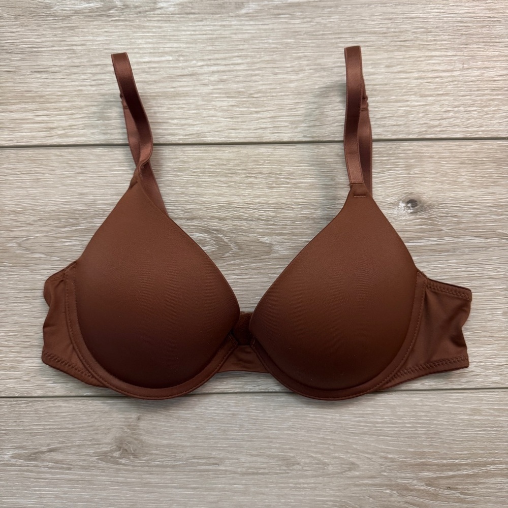 Victoria's Secret PINK Brown Push Up Bra. 32B. Basics Casual